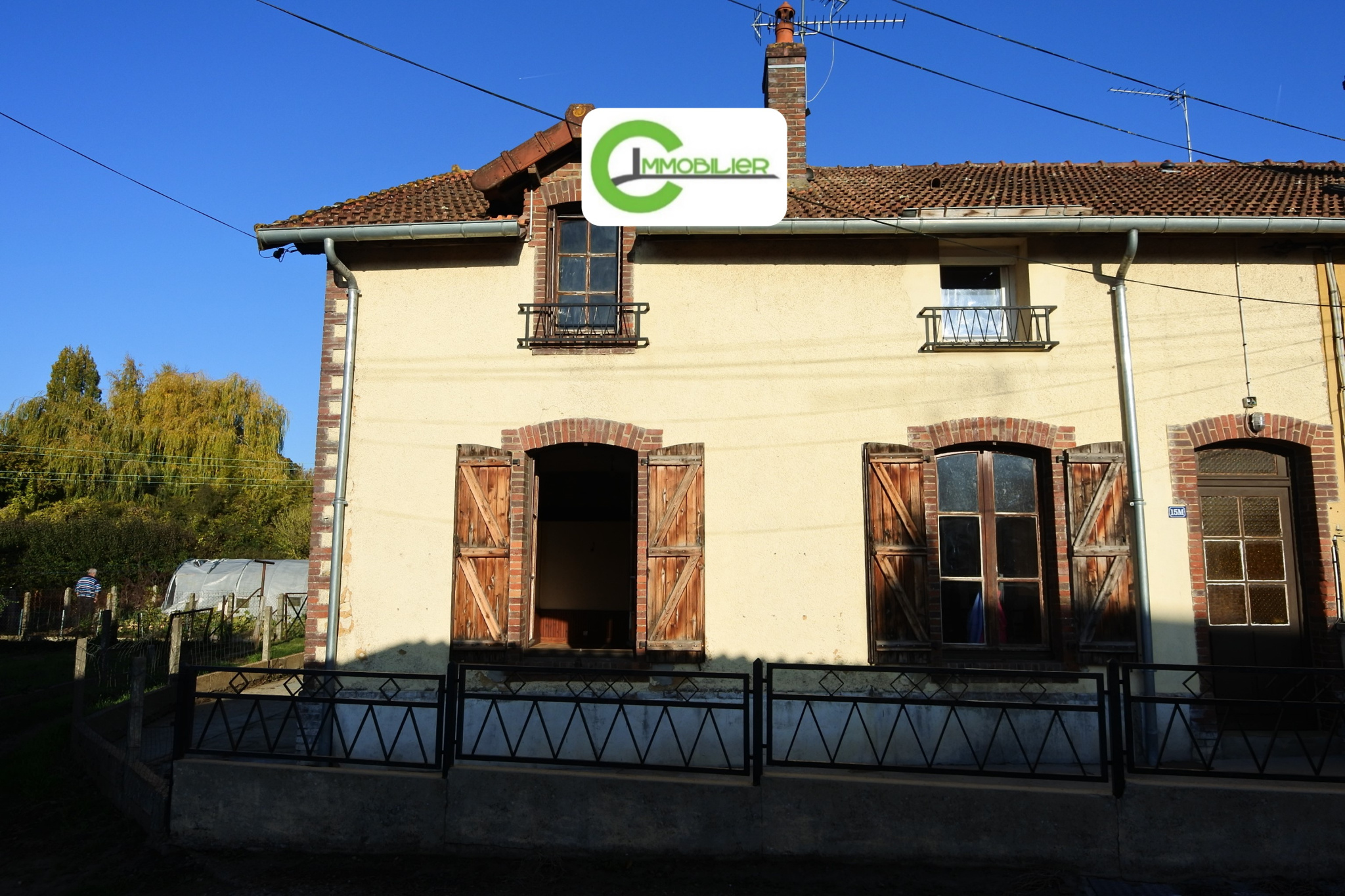 A RENOVER entre NOGENT LE ROTROU ET LA FERTE BERNARD